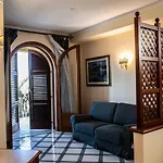 Hotel Garibaldi 3*