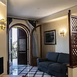 Garibaldi Hotel