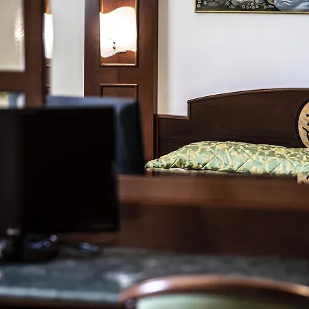 Hotel Garibaldi 3*