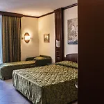 Otel Garibaldi 3*