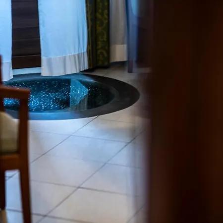 Garibaldi Hotel