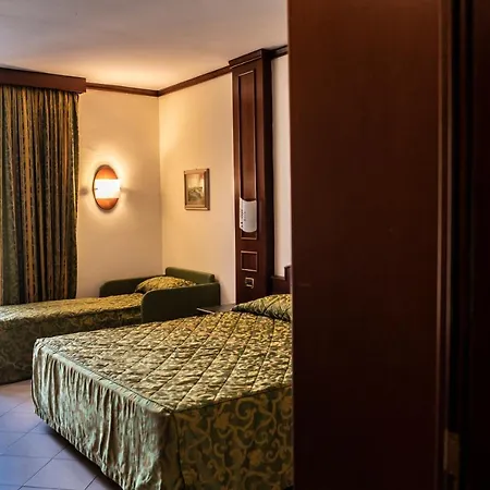Garibaldi Hotel Milazzo