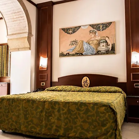 Garibaldi Hotel 3*