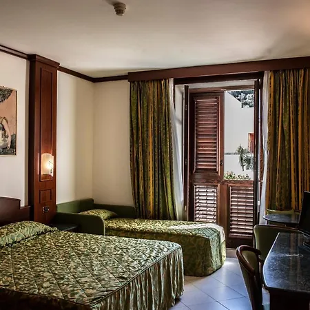 Garibaldi 3* Milazzo