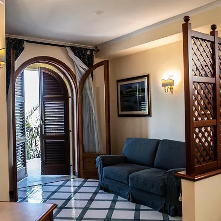 فندق Garibaldi 3*