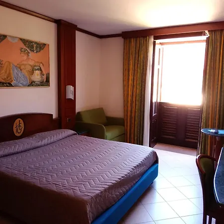 Otel Garibaldi