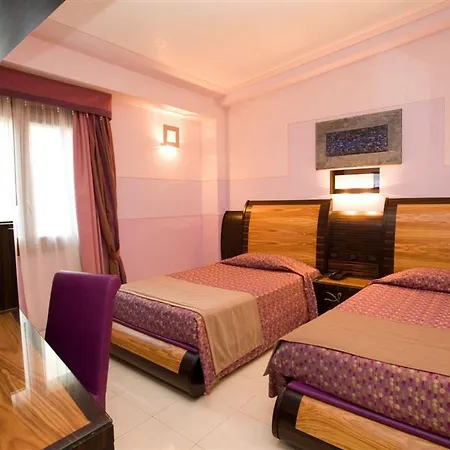 Hotel Garibaldi 3*