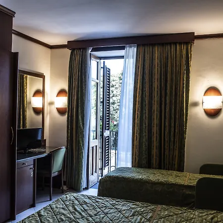 Garibaldi 3* Milazzo