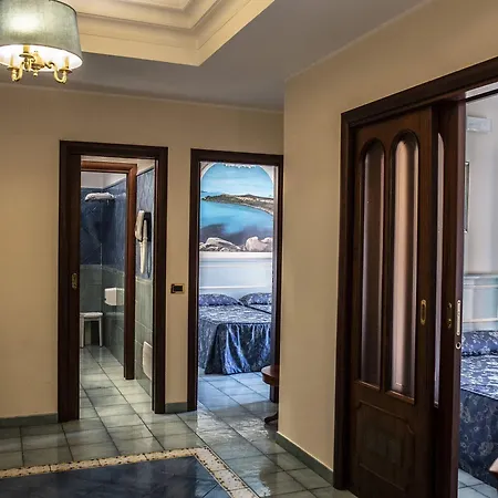 Garibaldi Hotel